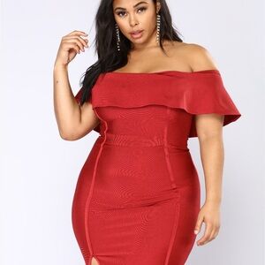 Chic Off-Shoulder Red Dress